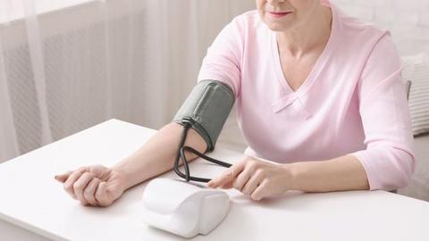 Hoher Blutdruck: Sind Extrasystolen die Ursache?