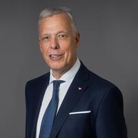 Portrait von Prof. Voigtländer